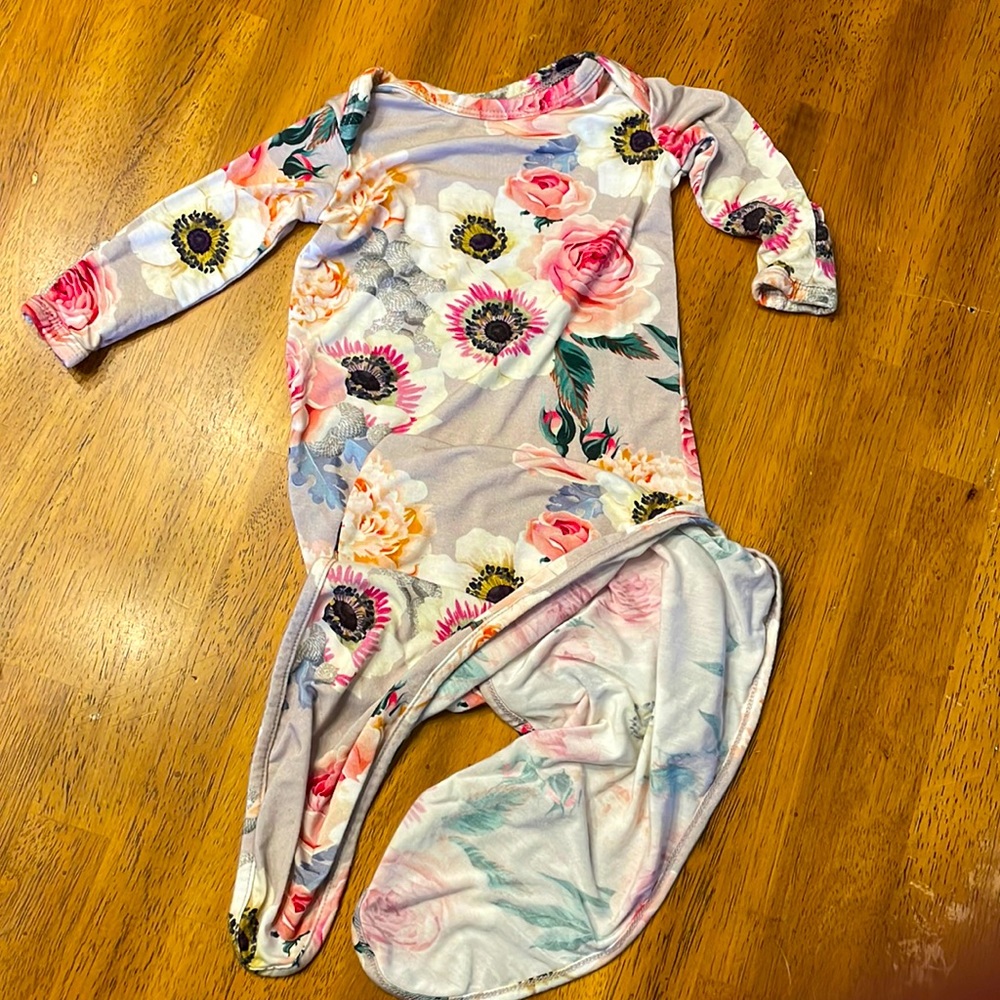 Posh Peanut Tie Bottom Sleeper 0-3mo